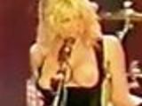 Courtney Love Stage ´Surprise´