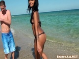  Ebony bigass squeezed at the beach 